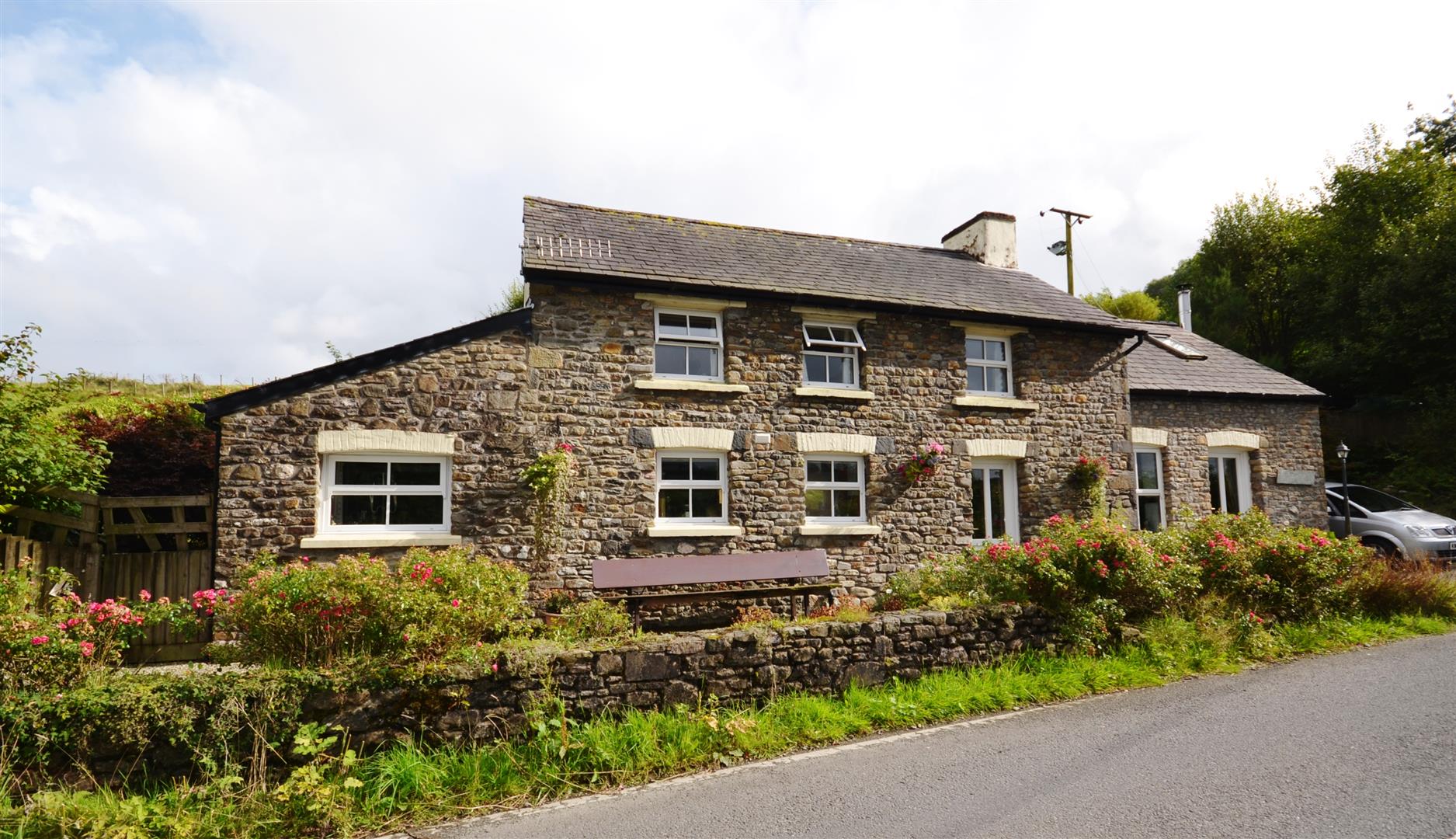 Property for Sale in Penygroes, Carmarthenshire Mouseprice